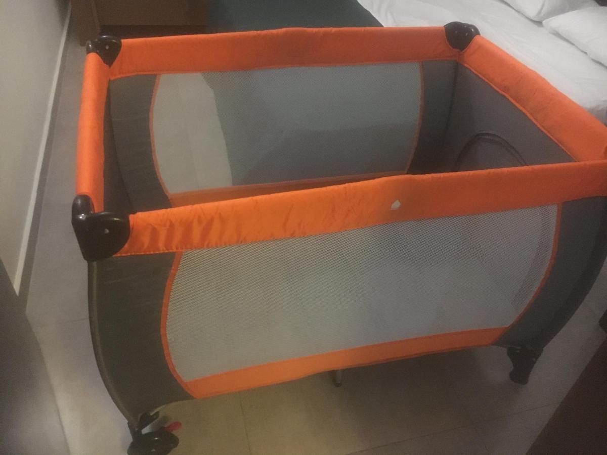 يوريكي Aparthotel Family المظهر الخارجي الصورة