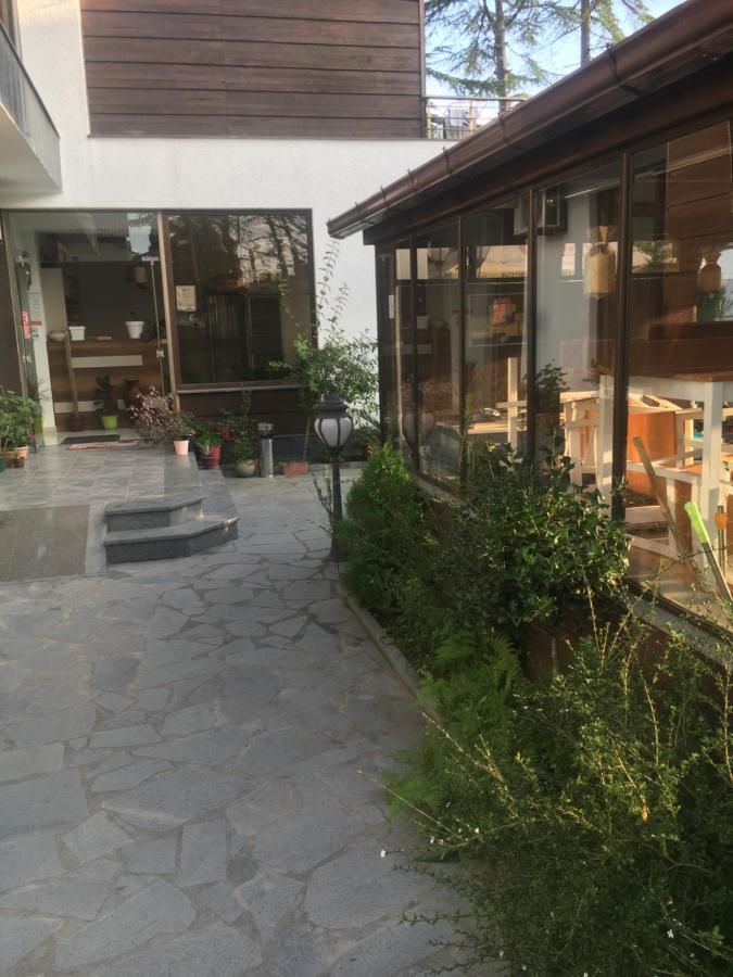 يوريكي Aparthotel Family المظهر الخارجي الصورة