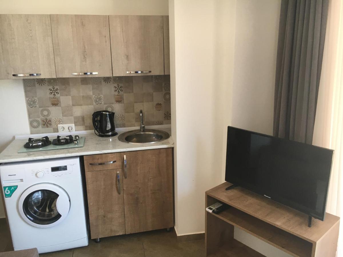 يوريكي Aparthotel Family المظهر الخارجي الصورة