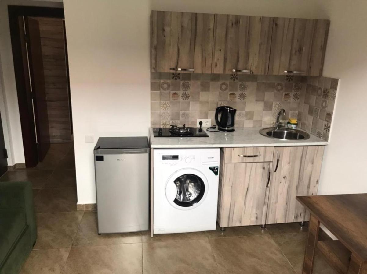 يوريكي Aparthotel Family المظهر الخارجي الصورة