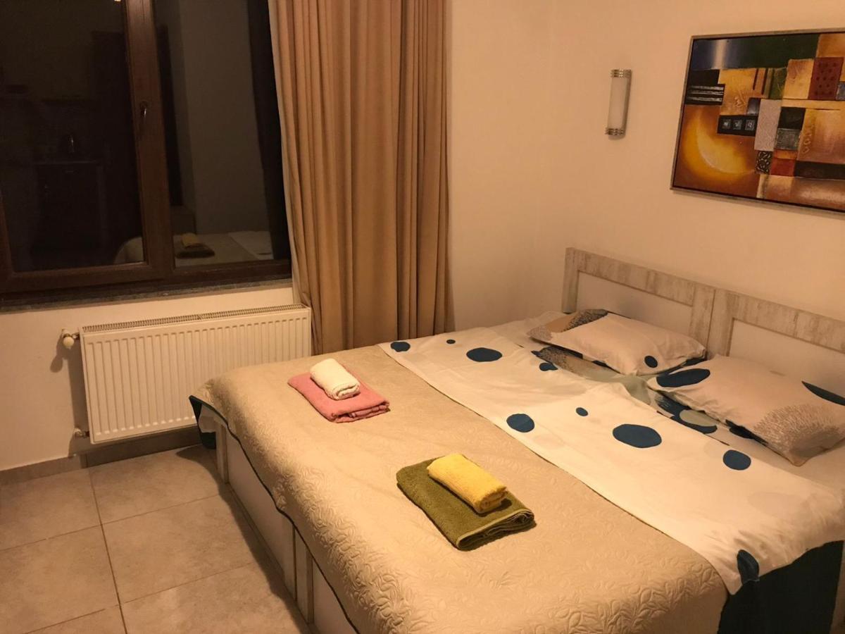 يوريكي Aparthotel Family المظهر الخارجي الصورة