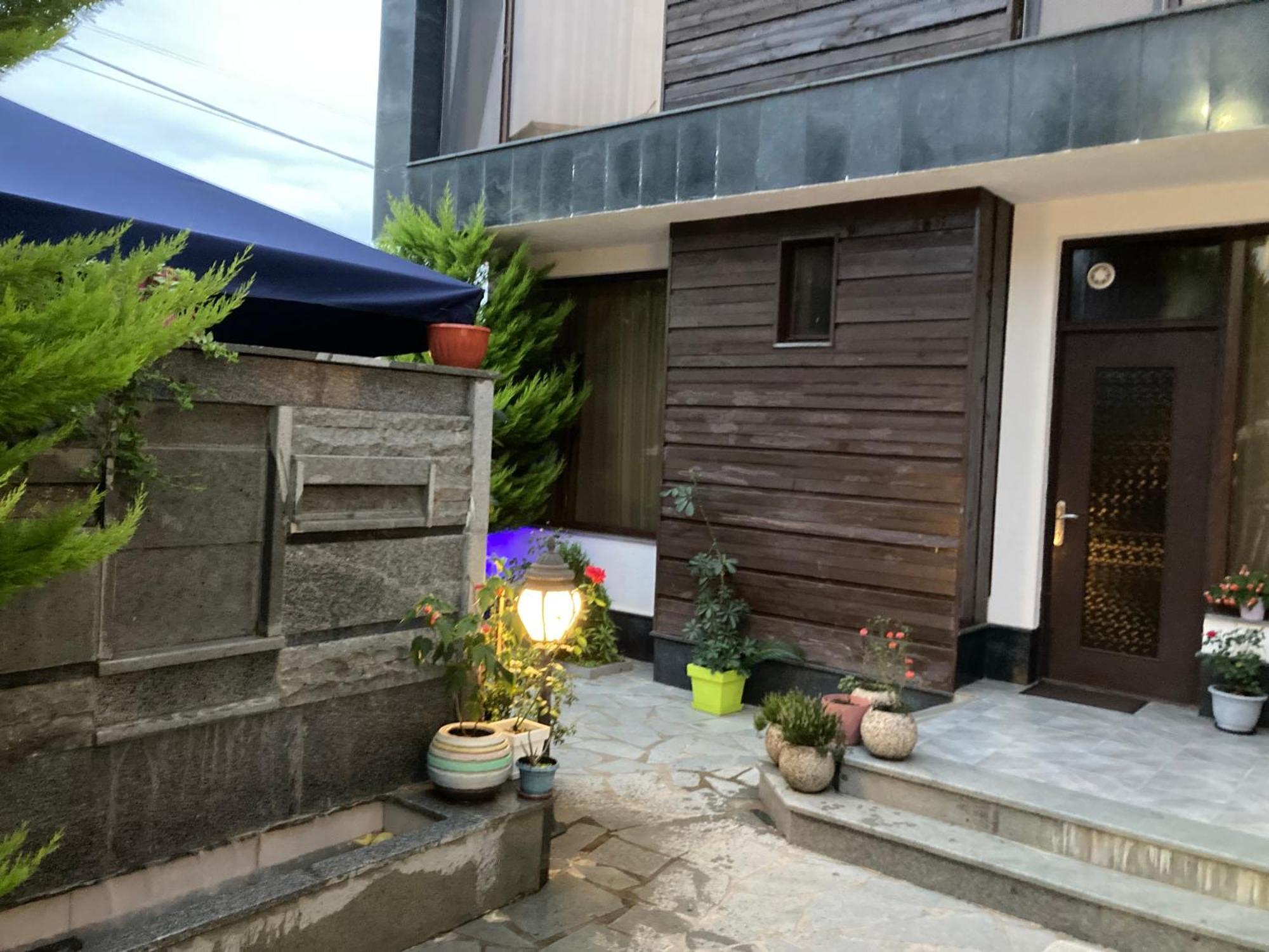 يوريكي Aparthotel Family المظهر الخارجي الصورة