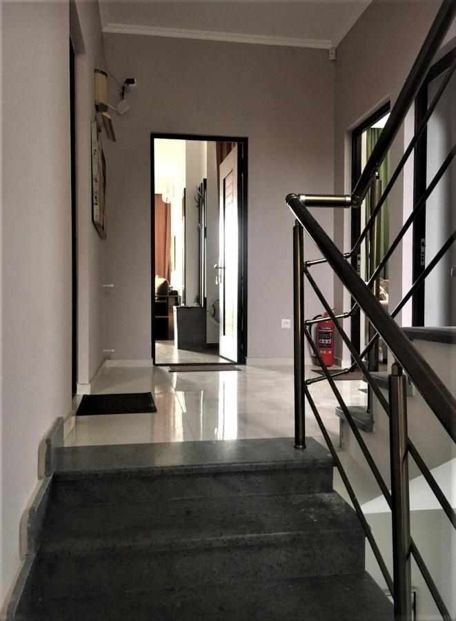 يوريكي Aparthotel Family المظهر الخارجي الصورة